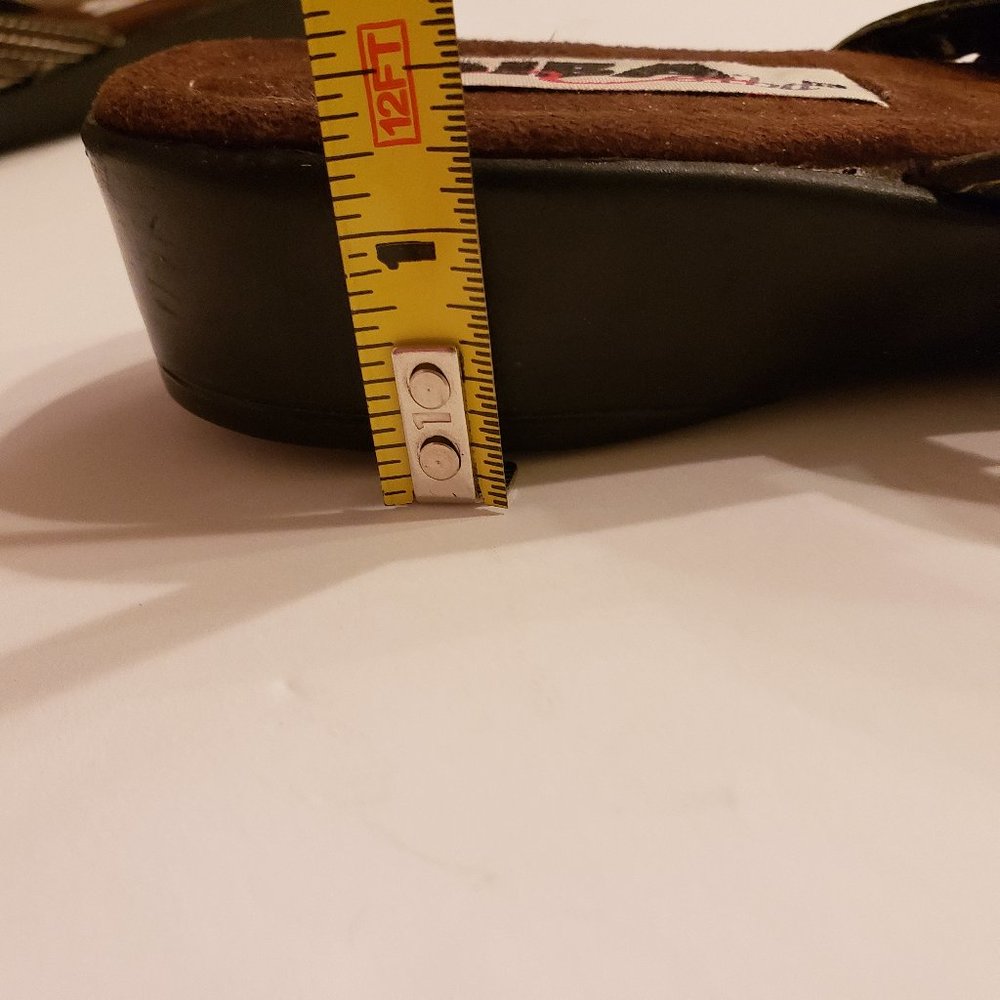 Diba Thong Double Strap Sandals - Picture 10 of 11